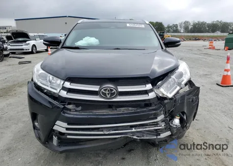 2019 Toyota Highlander Se from USA, damaged, VIN 5TDJZRFH5KS734001